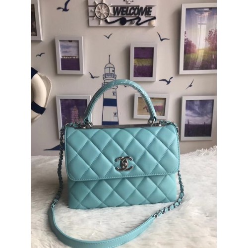 Chanel Bolso tote de piel de oveja original A92236 azul claro Hebilla dorada