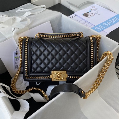 BOLSO DE MANO BOY CHANEL Metal Dorado A67086 NEGRO