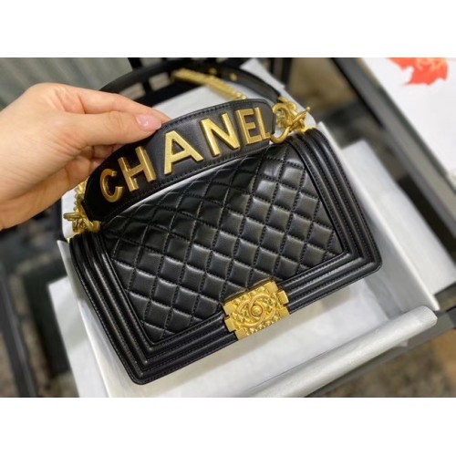 Bolso solapa BOY CHANEL A67086 negro