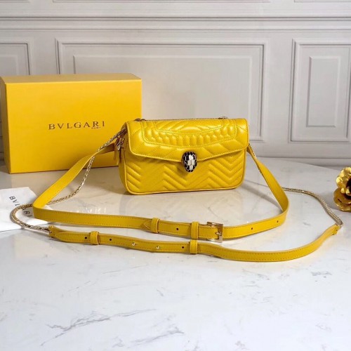 BVLGARI Serpenti Forever Original Bolso de cinturón de piel de becerro 287852 Amarillo