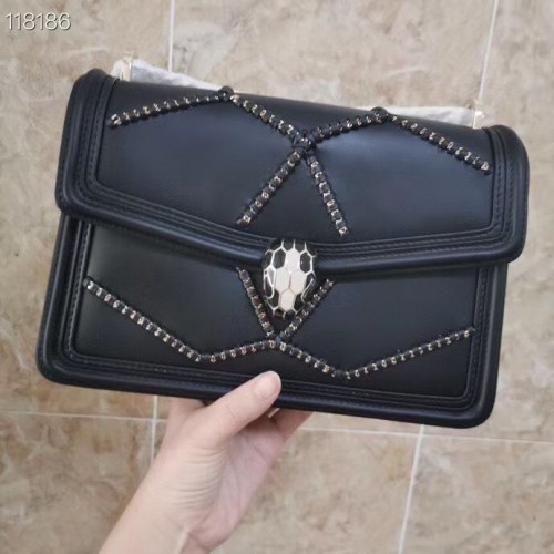 BVLGARI Serpenti Forever bandolera de cuero 288656 negro