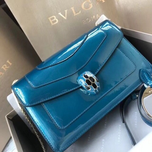 BVLGARI Serpenti Forever bolso de hombro de piel metalizada 4953 azul