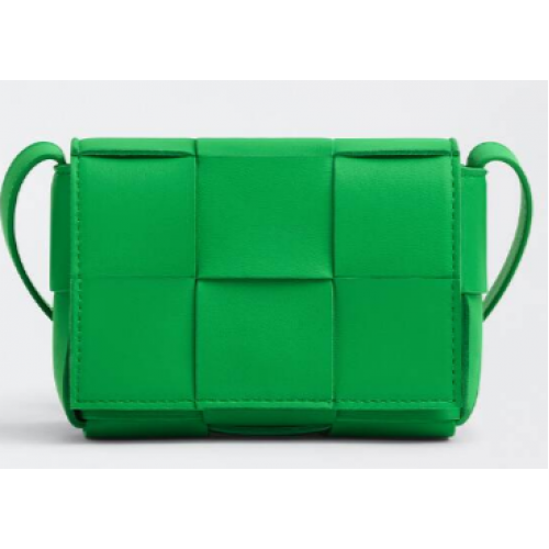 Bottega Veneta CASSETTE Mini Intreccio bandolera de piel 666688 Periquito