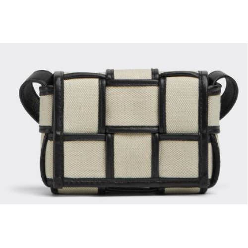 Bottega Veneta Candy Cassette 666688 Negro natural