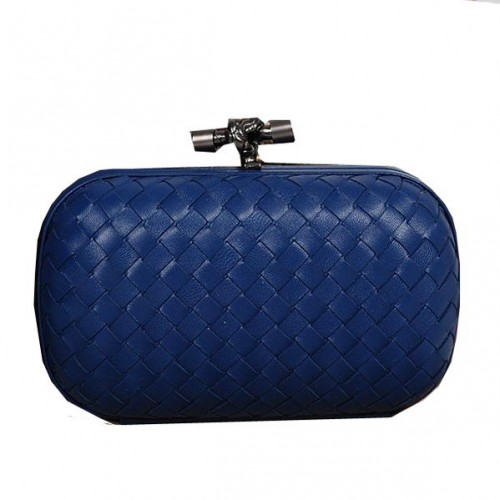 Bottega Veneta Intrecciato Piel de oveja Impero Ayers Knot Clutch 11308 RoyalBlue