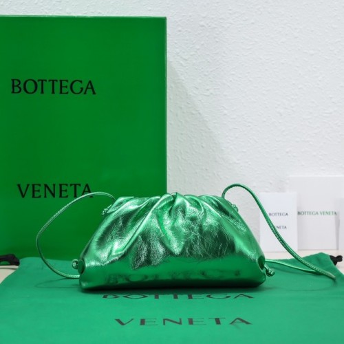 Bottega Veneta Mini clutch de piel intrecciato con correa 585852 Periquito