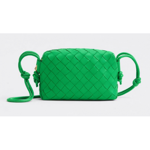 Bottega Veneta Mini bandolera de piel intrecciato 680254 Periquito