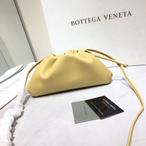 Bottega Veneta Nappa piel de cordero suave Bolso de hombro 98057 amarillo claro