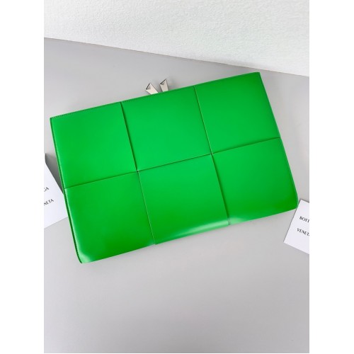 Bottega Veneta Estuche 651410 verde