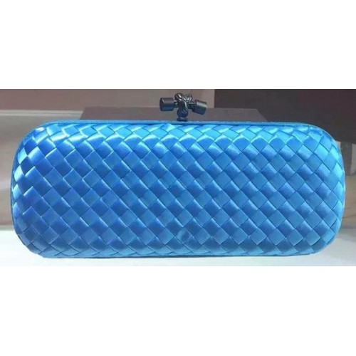Bottega Veneta STRETCH Knot Knot Sheepskin Leather Clutch BV8651 Azul claro
