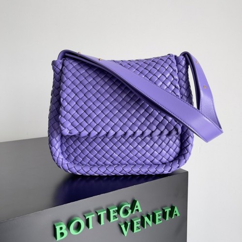 Bottega Veneta Bolso bandolera pequeño acolchado de piel intreccio 709418 Púrpura