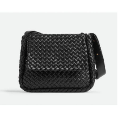 Bottega Veneta Bolso bandolera pequeño acolchado de piel intreccio 709418 negro