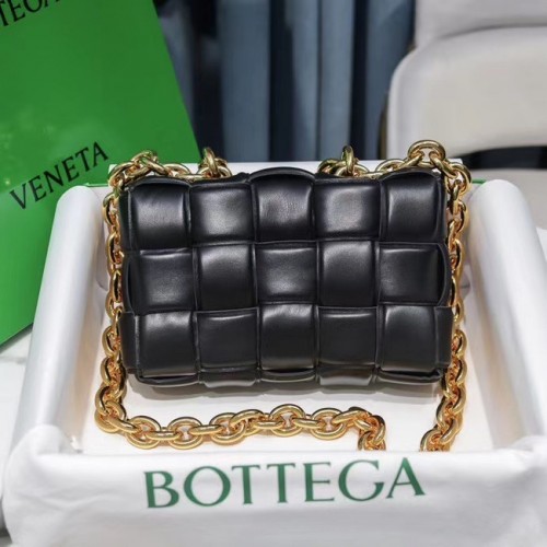 Bottega Veneta THE CHAIN CASSETTE Entrega acelerada 631421 negro