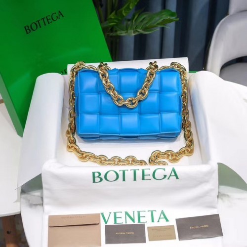 Bottega Veneta LA CADENA CASSETTE Entrega acelerada 631421 azul