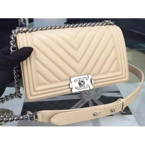 Boy Chanel Flap Bag Original Chevron Nubuck Cuero A5708 Albaricoque