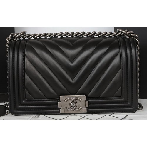 Boy Chanel Flap Bag Original Chevron Sheepskin A67025 Negro