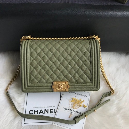 Boy Chanel Flap Bolsos Original Caviar Leather A67088 Verde oscuro