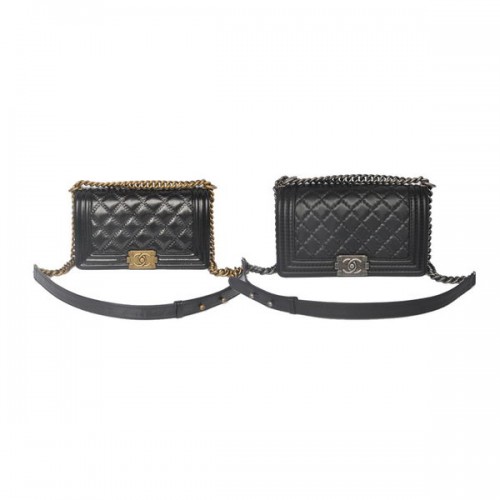 Boy Chanel Flap Shoulder Bag Bright Leather A67086 Negro