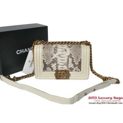 Boy Chanel Solapa Bandolera Piel Pitón A66094 OffWhite