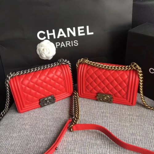 Boy Chanel Solapa Bolso de Hombro Piel de Oveja A67085 Rojo
