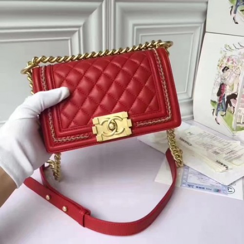 Boy Chanel Solapa Bolso de Hombro Piel de Oveja A67085E Rojo