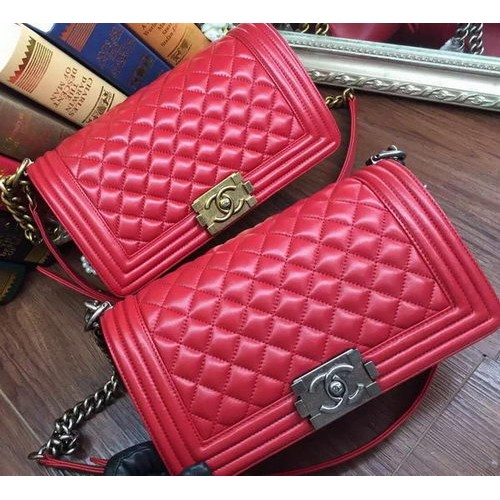 Boy Chanel Solapa Bolso de Hombro Piel de Oveja A67086 Rojo