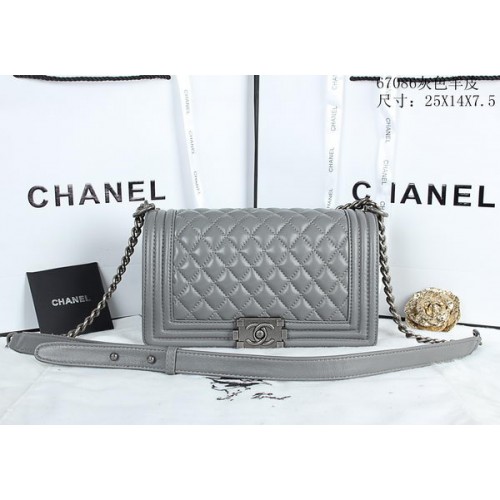 Boy Chanel Flap Bolsos de hombro Cuero de piel de oveja A67086 Gris