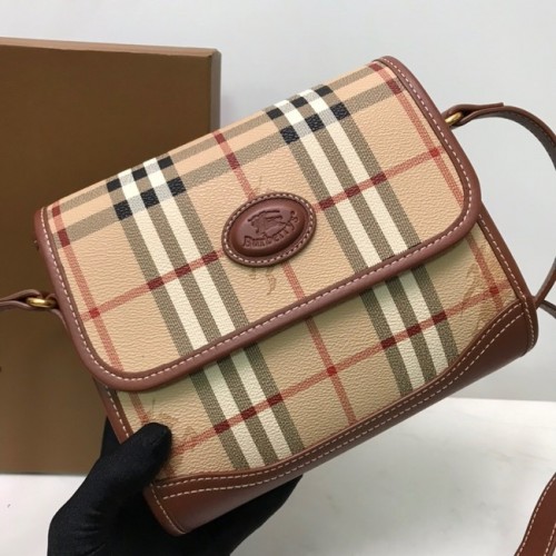 BurBerry Bolso de hombro en piel 20203 marrón