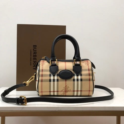 BurBerry Bolso de hombro en piel 82012 negro