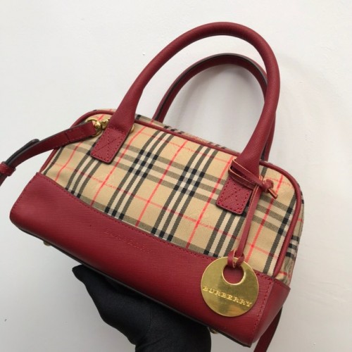Bolso de hombro de cuero BurBerry 90111 rojo