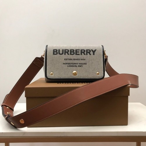 BurBerry Bolso de hombro 80266 negro y marrón