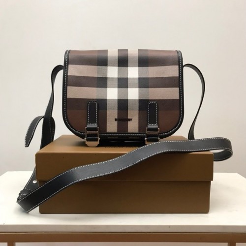 BurBerry Bolso de hombro 80365 negro