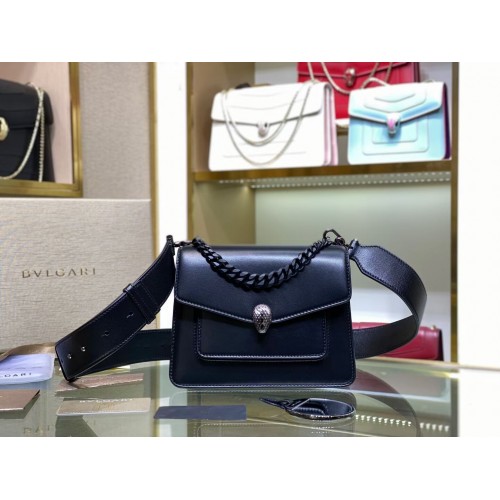 Bvlgari Serpenti Forever bandolera pequeña de piel B210875 negro