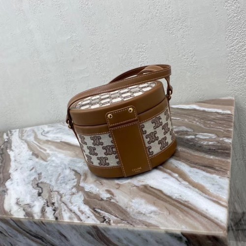 BOLSO TAMBOUR MEDIANO CELINE DE TEXTIL CON BORDADO DE TRIUNFO 195192 marrón y rojo