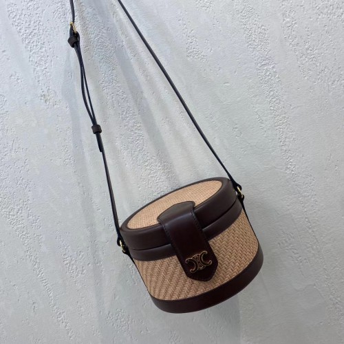 BOLSO TAMBOUR MEDIANO CELINE DE LONA TRIOMPHE 195192 marrón