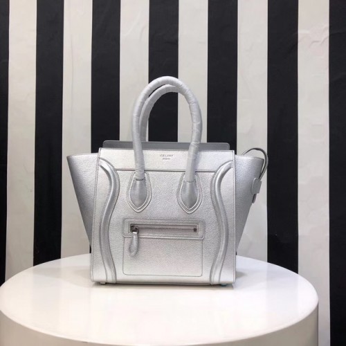 BOLSO DE MANO MICRO EQUIPAJE CELINE DE PIEL DE CORDERO LAMINADA 167793-26 plata
