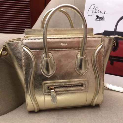 BOLSO DE MANO MICRO EQUIPAJE CELINE DE PIEL DE CORDERO LAMINADA 189793 ORO