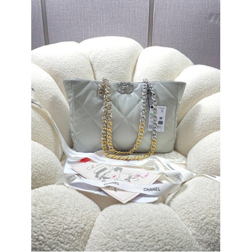 BOLSO SHOPPING CHANEL 19 3660 gris claro