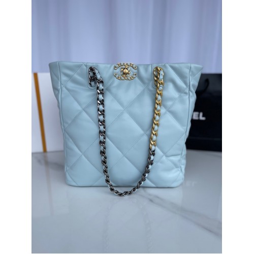 BOLSO SHOPPING CHANEL 19 AS3519 azul claro
