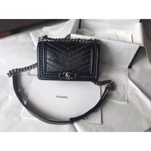 CHANEL BOY Piel de becerro arrugada Bolso negro de cuero original A67085 Plata