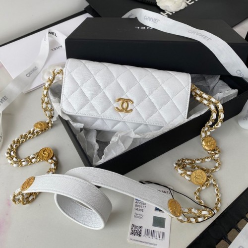CLUTCH CHANEL CON CADENA AP2860 blanco