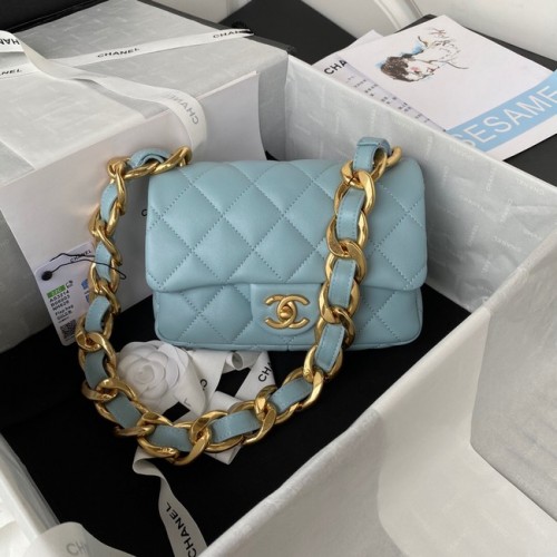 BOLSO SOLAPA CHANEL AS3214 azul claro