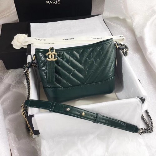 CHANEL GABRIELLE Bolso Hobo pequeño original A91810 verde