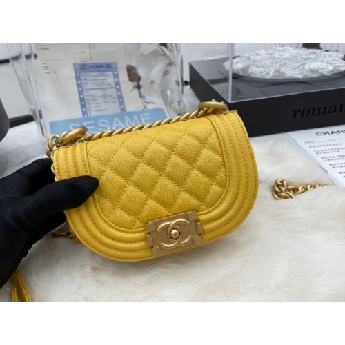BOLSO MENSAJERO CHANEL MINI BOY AS3351 amarillo