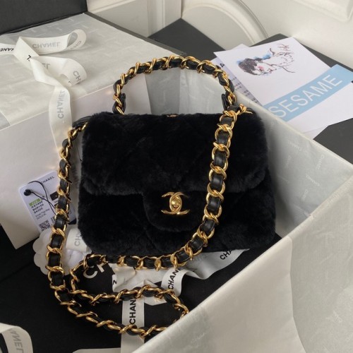 BOLSO PEQUEÑO SOLAPA CHANEL Metal dorado AS3498 negro