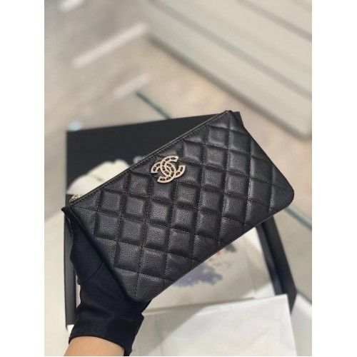 POUCH PEQUEÑO CHANEL Piel de ternera granulada Metal dorado AP2968 NEGRO