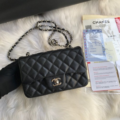 CHANEL Piel de becerro graneada pequeña AS1116 negro