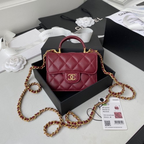 CHANEL Top Handle Micro Mini Wallet con cadena AP2200 Rojo