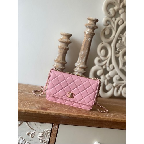 CARTERA CON CADENA CHANEL Piel de cordero Metal dorado 88632 rosa