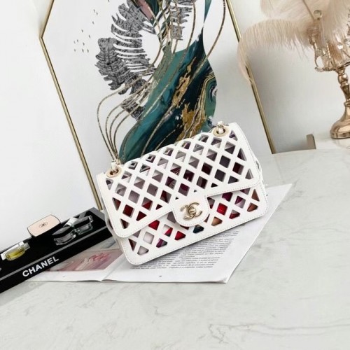 Bolso mini con solapa CHANEL AS2370 blanco